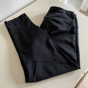 Athleta mesh capri leggings xs